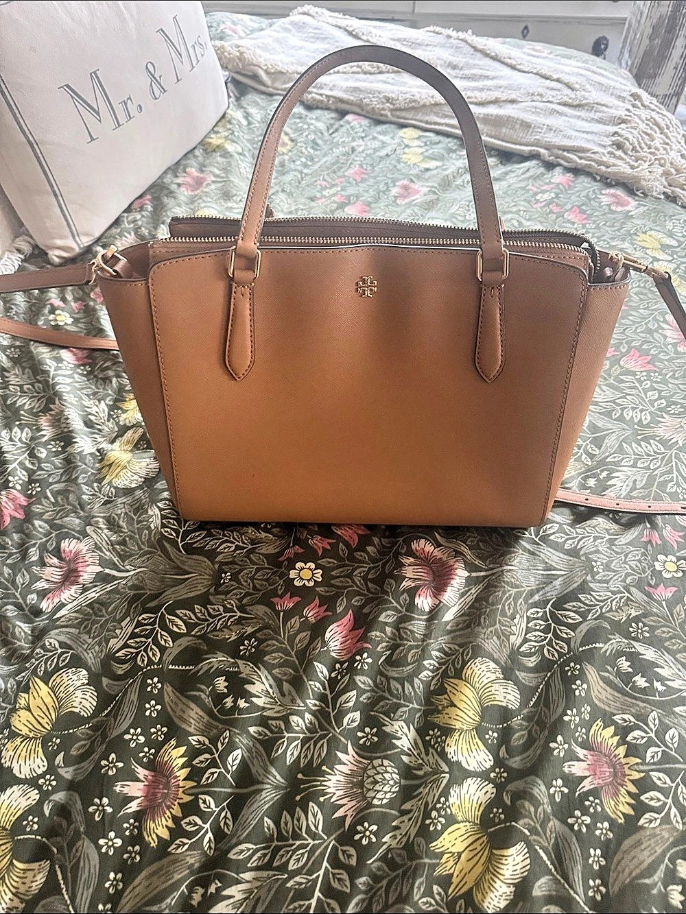 Tory Burch Robinson Small Double-Zip Tote Brown
